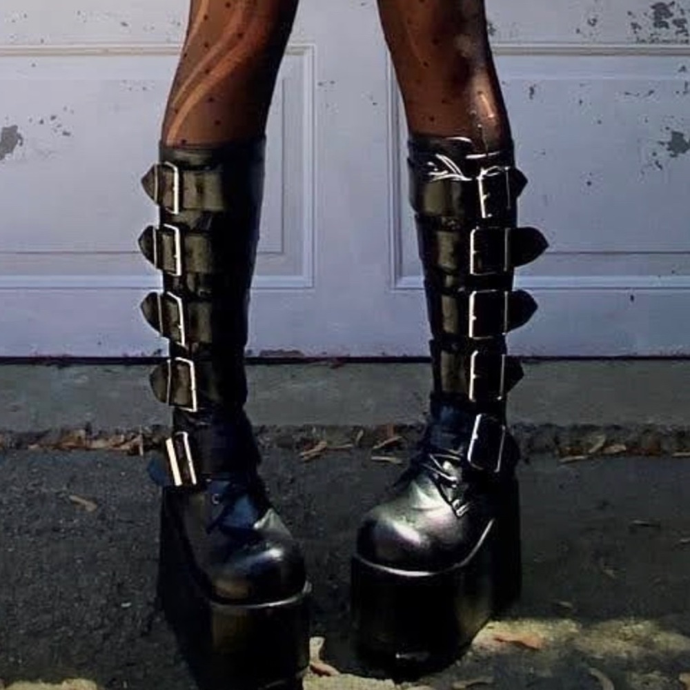 Demonia trinity boots!